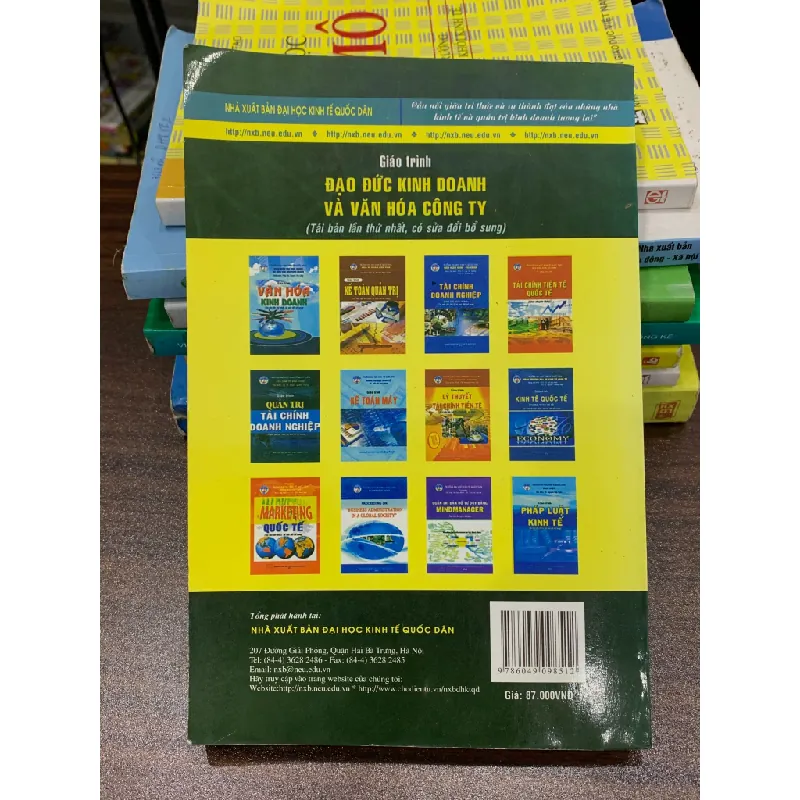 Giáo trình Đạo đức kinh doanh và văn hóa công ty – Nguyễn Mạnh Quân 554388