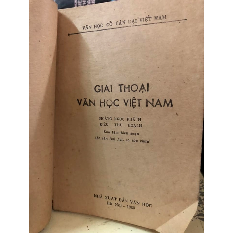 Sách Giai thoại văn học Việt Nam 306171