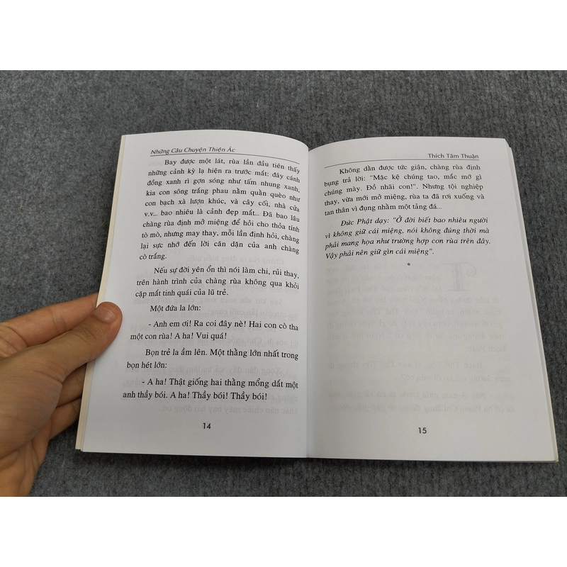 NHỮNG CÂU CHUYỆN THIỆN ÁC 485102