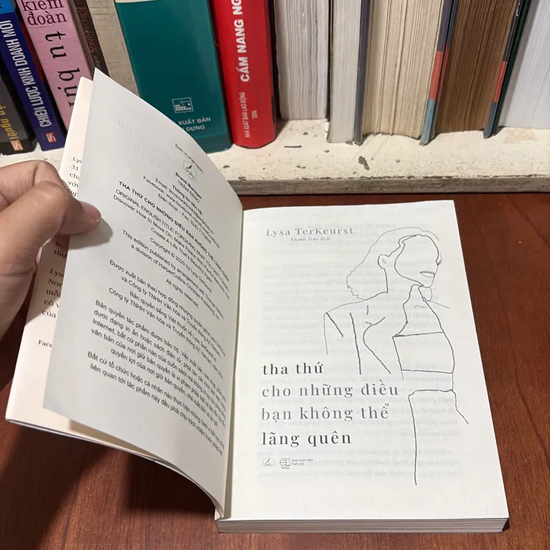 II Sách Kỹ Năng: Tha Thứ Cho Những Điều Bạn Không Thể Lãng Quên - LYSA TERKEURST - 2021 756776