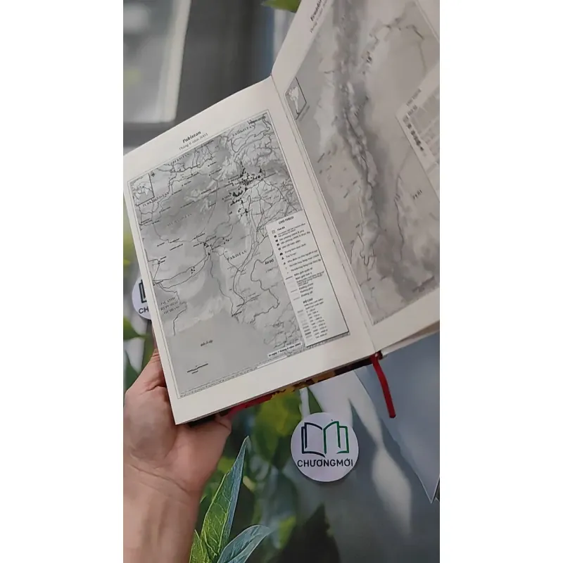 Nhật Kí Những Chuyến Đi - Angelina Jolie 990099