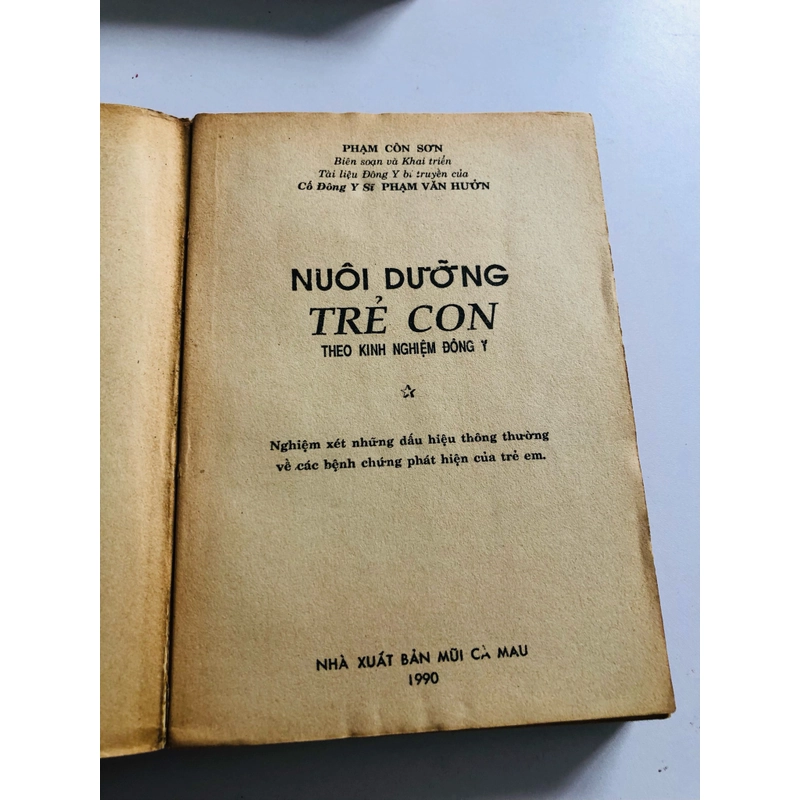 NUÔI DƯỠNG TRẺ CON ( Phạm Côn Sơn) 527559
