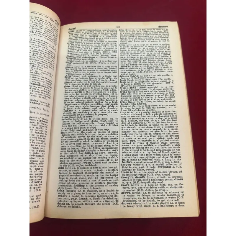 New webster’s dictionary and roget’s thesaurus medical dictionary 713348