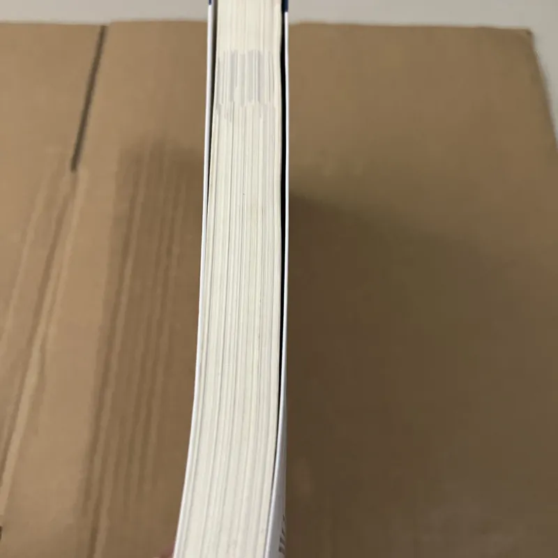 Bí mật của người kể chuyện (sách bị ẩm) 1031574