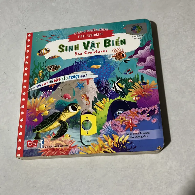 Sách chuyển động - Sinh vật biển 597797