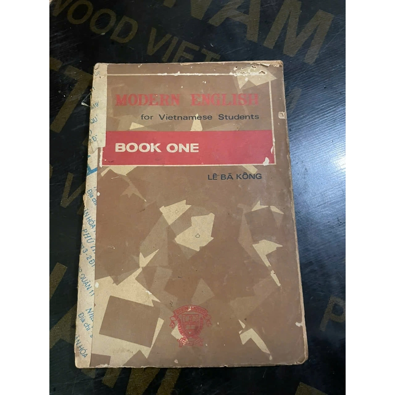 Model English - books 1- sách học tiếng Anh 460992