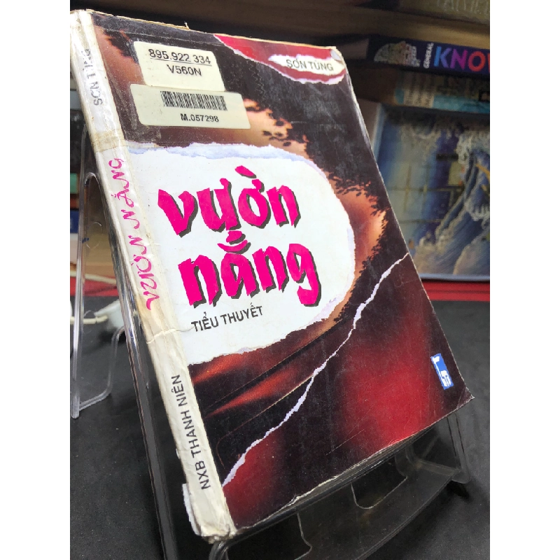 Vườn nắng 1997 mới 60% ố vàng Sơn Tùng HPB0906 SÁCH VĂN HỌC 350652