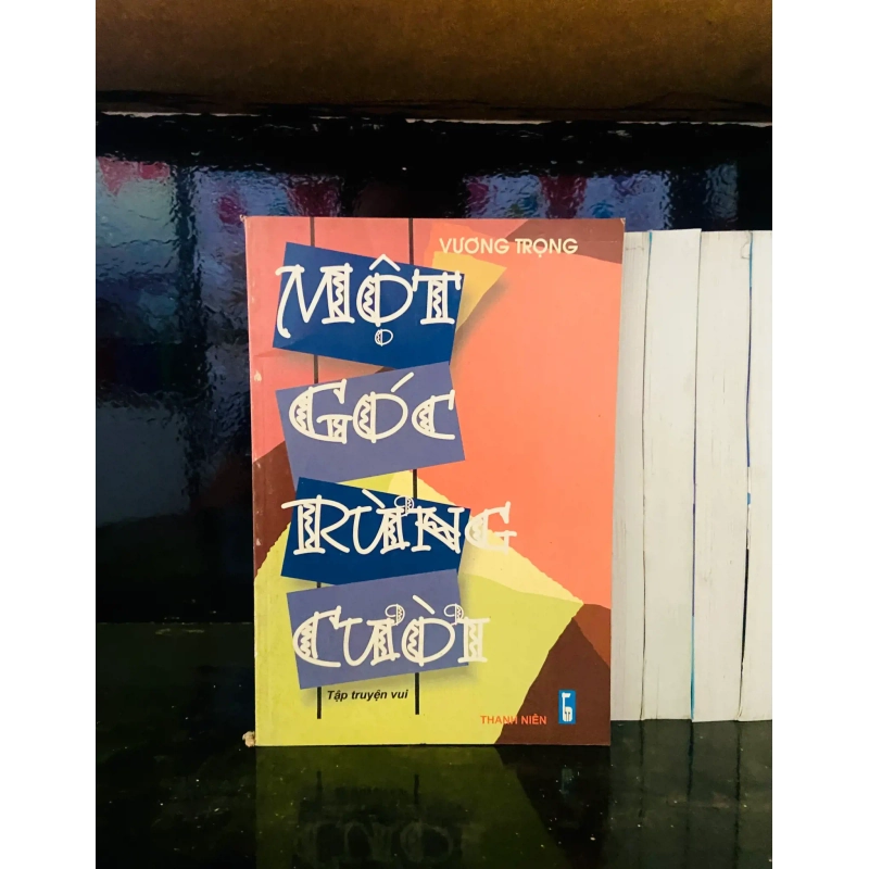 (Sách cũ SCGR) Một góc rừng cười - Vương Trọng - Văn học VAVOA1T2-13 Blogmeo090426 1015493