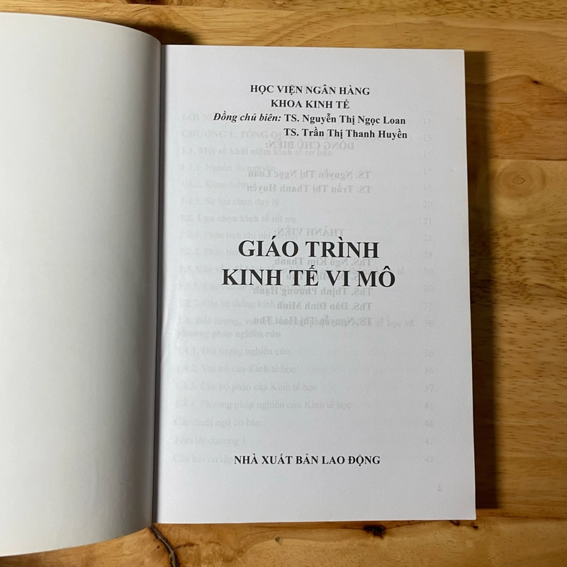 II Tựa sách: Giáo Trình Kinh Tế Vi Mô - Học Viện Ngân Hàng Khoa Kinh Tế - 2022 466427