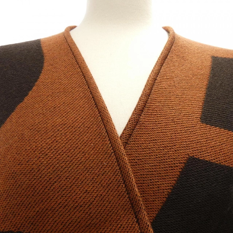 Khăn choàng JIMMY CHOO - Hàng hiệu Authentic 833241