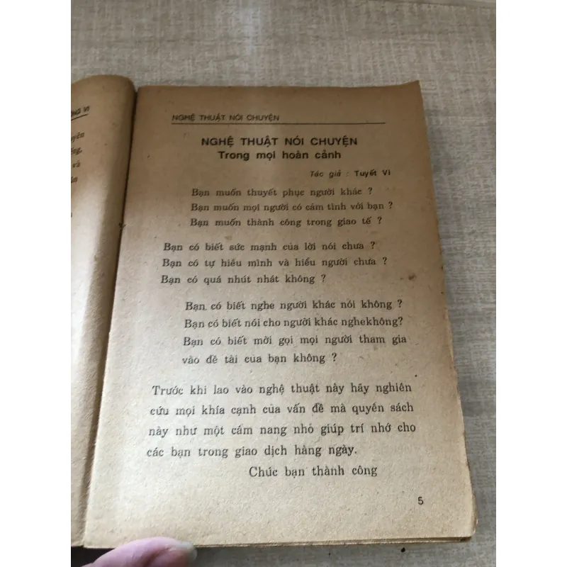 Nghệ thuật nói chuyện trong mọi hoàn cảnh 1010740