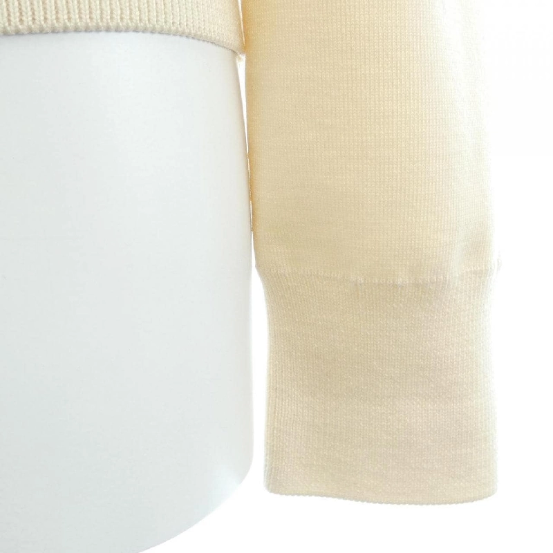 Áo khoác lông vũ MONCLER 640603