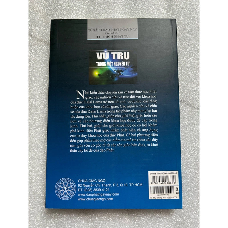 Vũ trụ trong một nguyên tử 530862