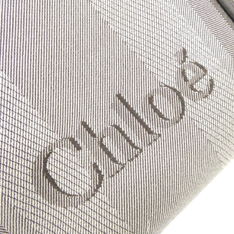 【Sản phẩm mới】Chloé CHLOE CARRY SMLL CHC25SS911 O65 Túi 617682