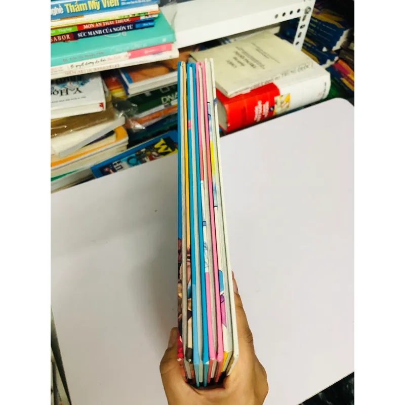 8. 📚 4 CUỐN SÁCH TRUYỆN TRANH TIẾNG HÀN QUỐC CHO TRẺ EM 557123
