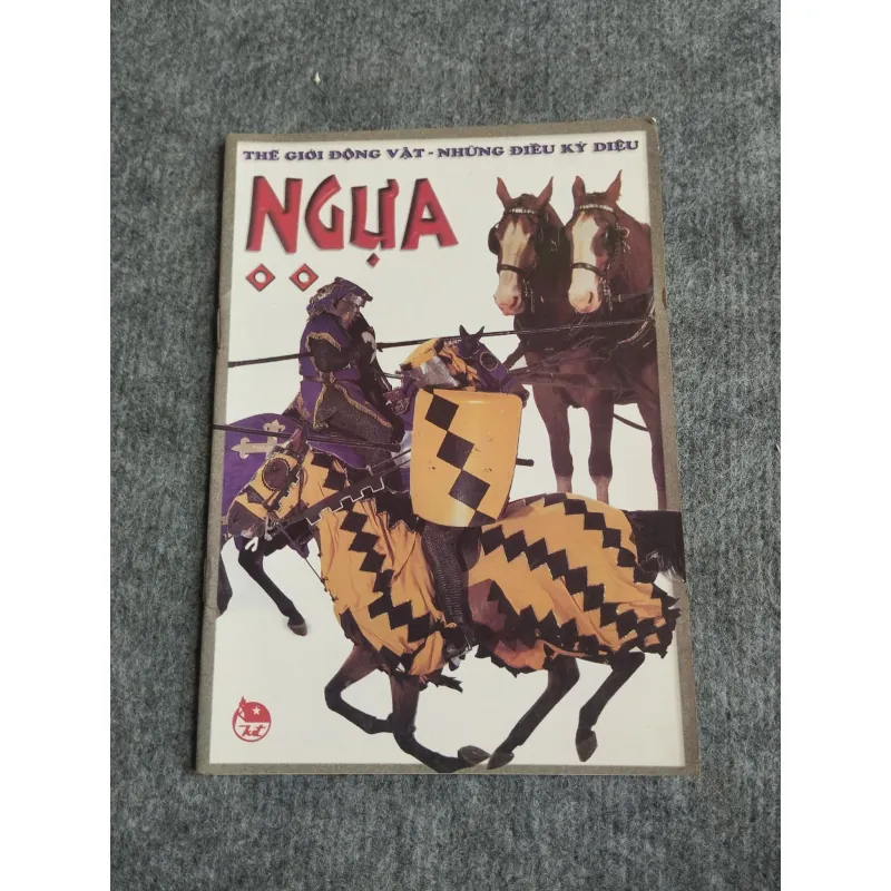 NGỰA 2 - THẾ GIỚI ĐỘNG VẬT 559721