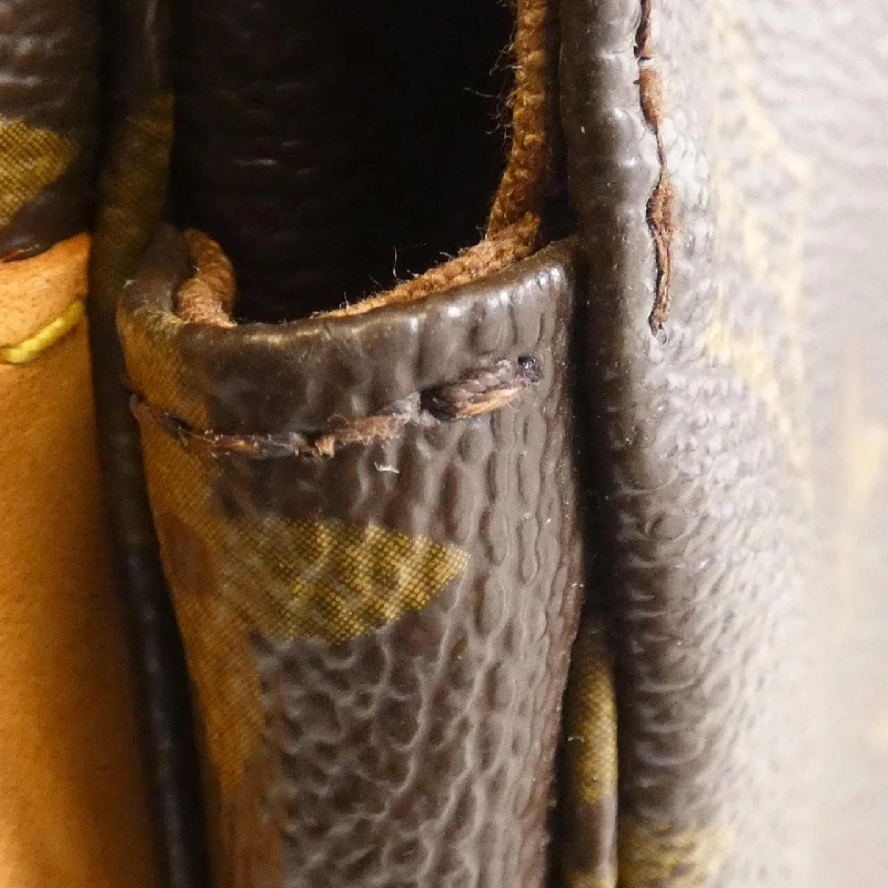 Túi đeo vai Louis Vuitton Monogram Naviglio M50205 613402