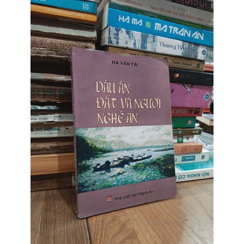 Dấu ấn đất và người Nghệ An - Hà Văn Tải 958405