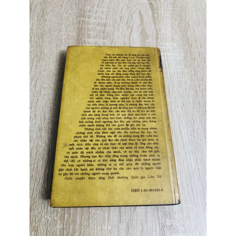 NHỮNG NGƯỜI SINH VIÊN 1006285