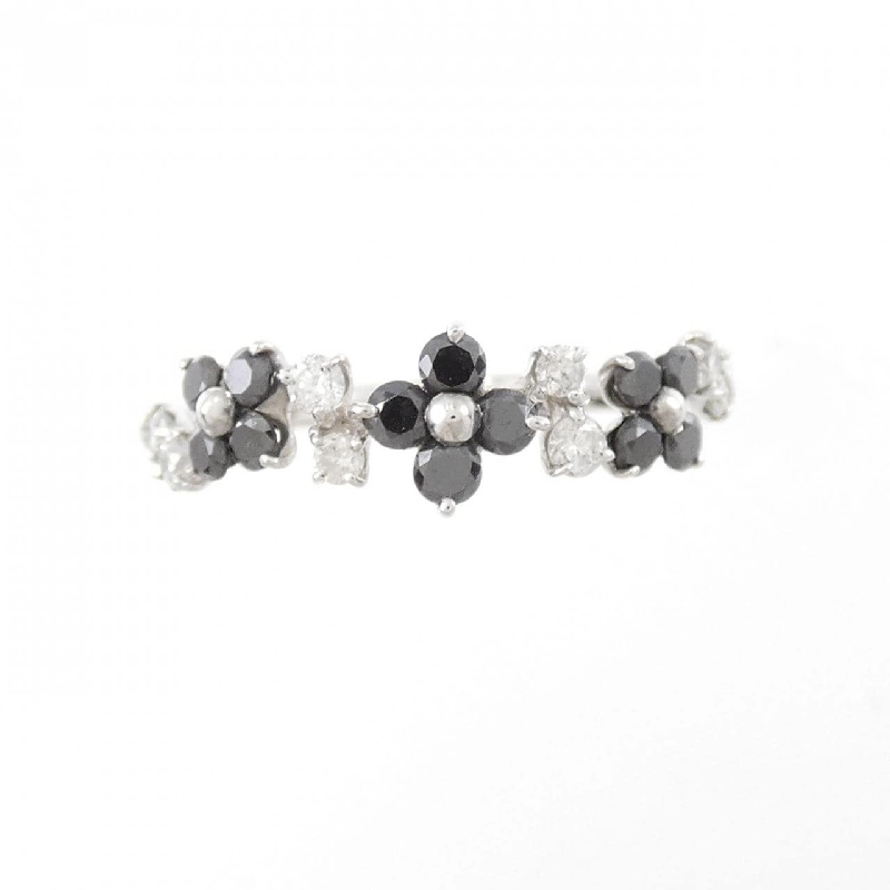 Nhẫn kim cương hoa K18WG 0.34CT 672631