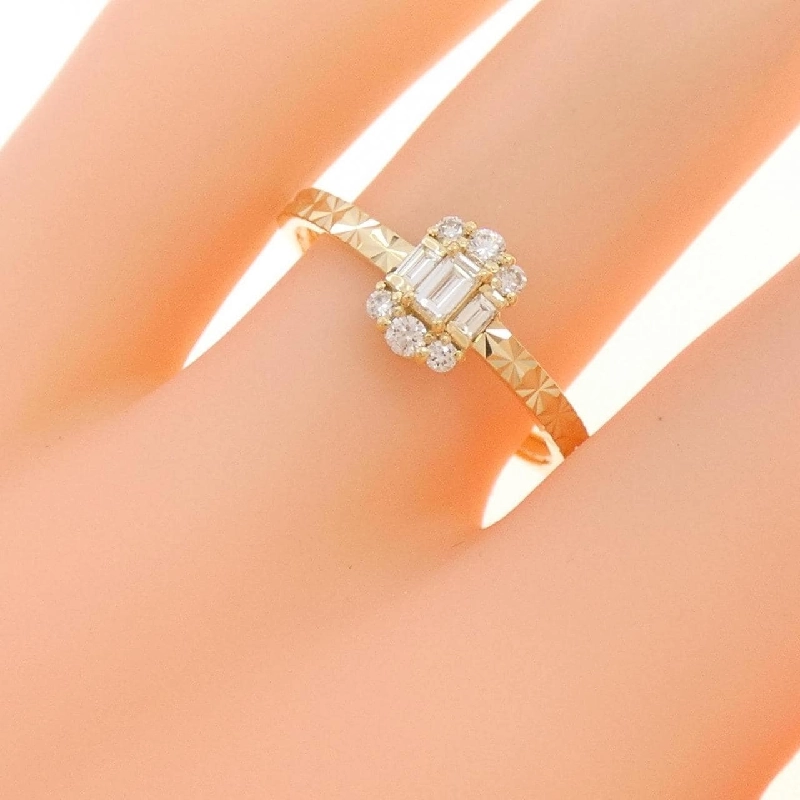 【Sản phẩm mới】Nhẫn kim cương K18YG 0.20CT 673304