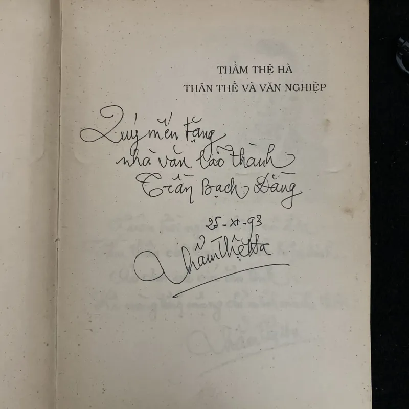Thẩm Thệ Hà: Thân thế và Văn nghiệp- chữ ký  1024441