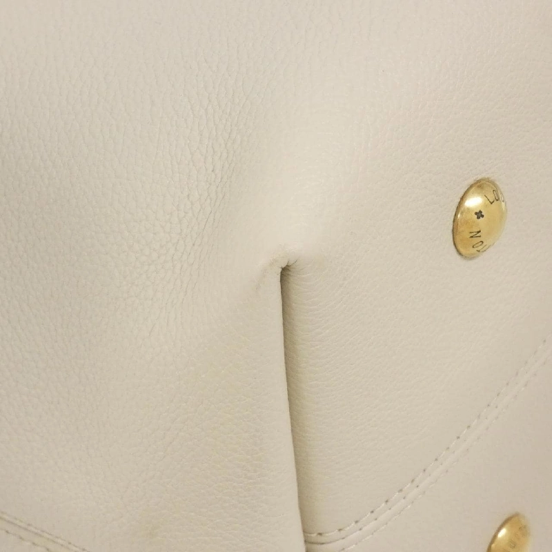 Túi xách vai Louis Vuitton Lowkey Hobo M25022 613217