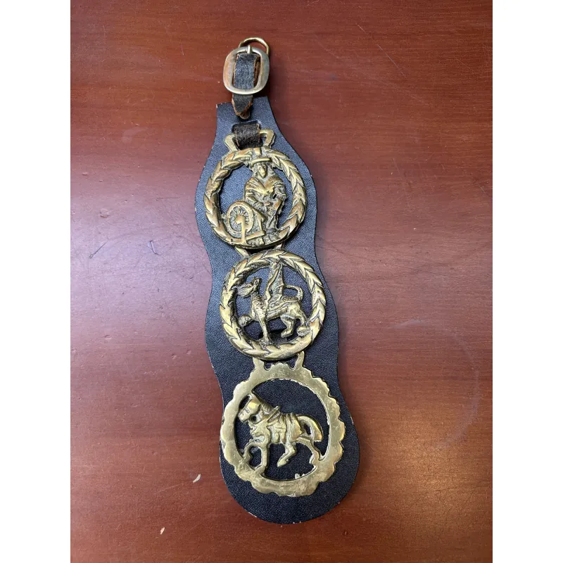 Huy hiệu đồng để trang trí của hoàng gia Anh 1001008