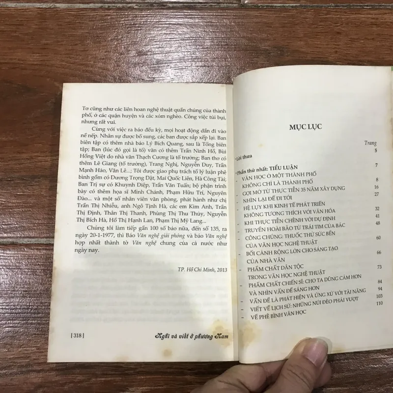 Nghĩ Và Viết Ở Phương Nam – Tiểu Luận Phê Bình – Tác giả: Lê Quang Trang (7) 761086