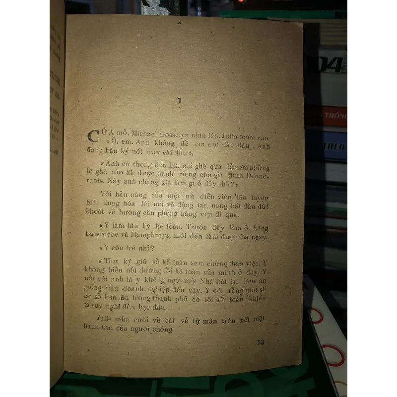 Nữ diễn viên - Xomoxet Moom 786052