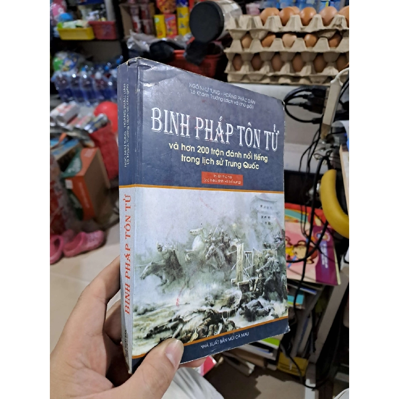 Binh Pháp Tôn Tử Và Hơn 200 Trận Đánh Nổi Tiếng Trong Lịch Sử Trung Quốc - Hoàng Phác Dân , Ngô Như Tung - 2004 mới 80% ố - LỊCH SỬ - CHÍNH TRỊ - TRIẾT HỌC - HCM3012 749766