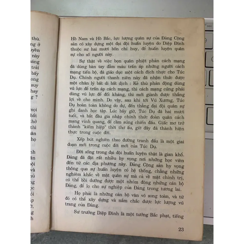 MƯỜI VỊ ĐẠI TƯỚNG TRUNG QUỐC NHỮNG ĐIỀU CHƯA BIẾT (2 TẬP) - PHONG ĐẢO (DỊCH) 736939