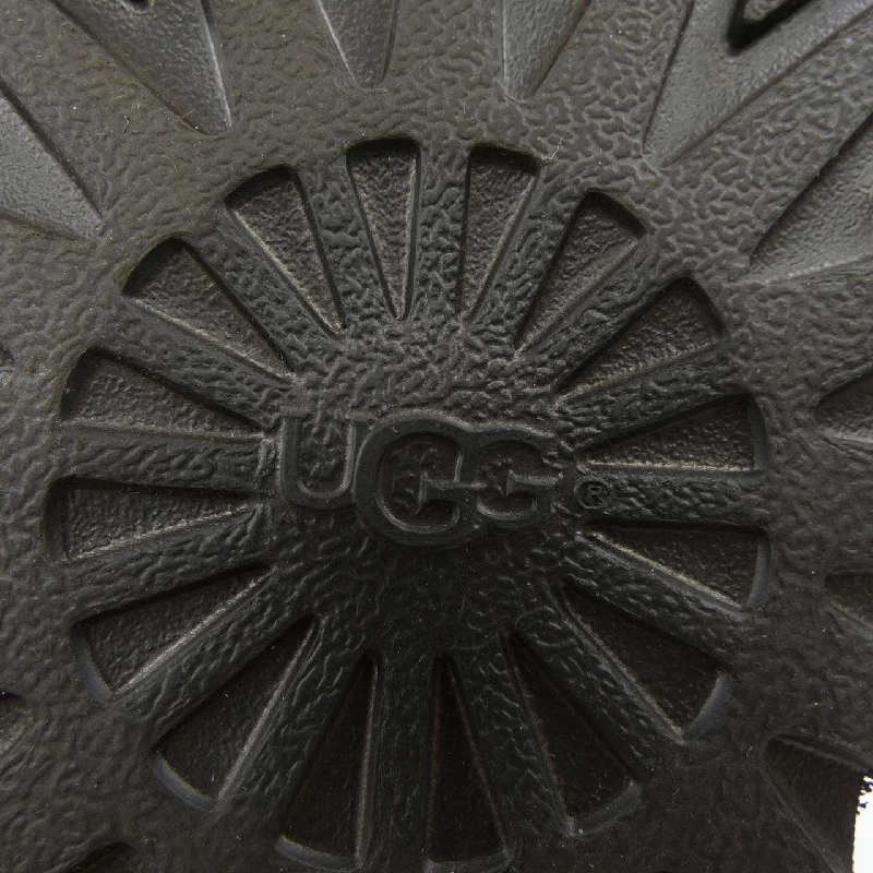 Giày bốt UGG 657826
