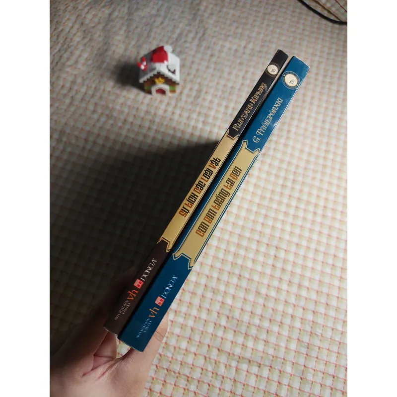 COMBO 2Q VĂN HỌC CỔ ĐIỂN - SỰ TÍCH CÁC LOÀI VẬT + CON BIM TRẮNG TAI ĐEN 713483