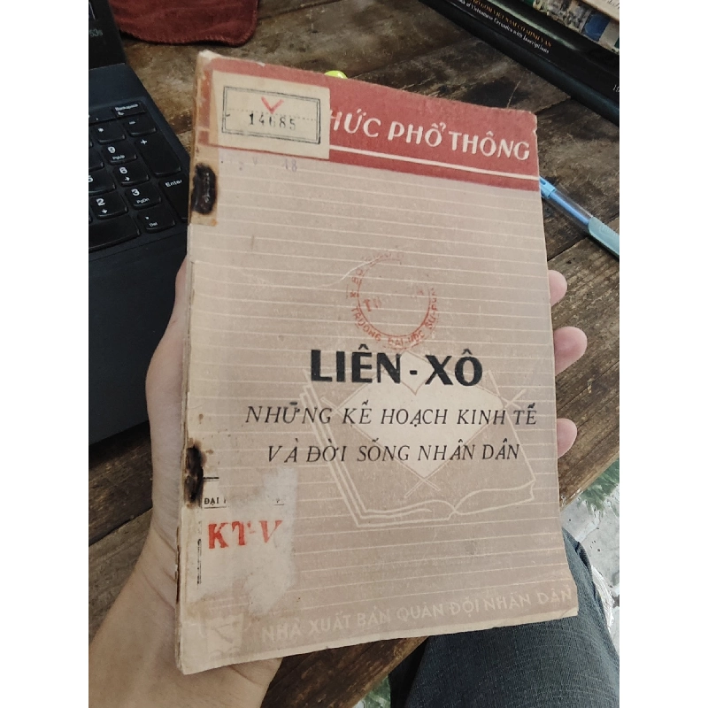 Liên Xô: Những Kế Hoạch Kinh Tế và Đời Sống Nhân Dân 1032838
