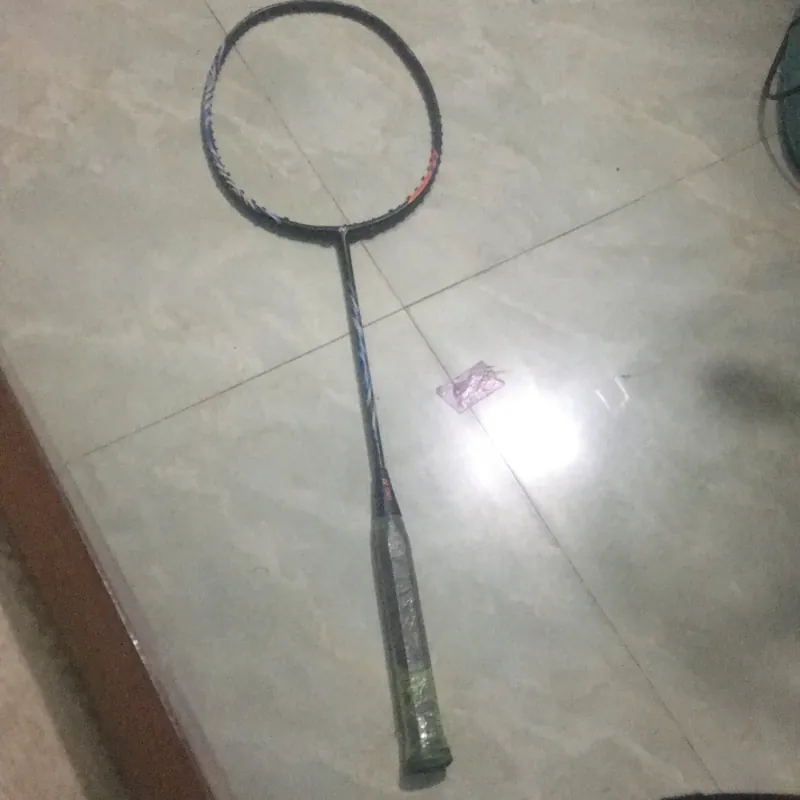 Cây vợt 100zz  972481