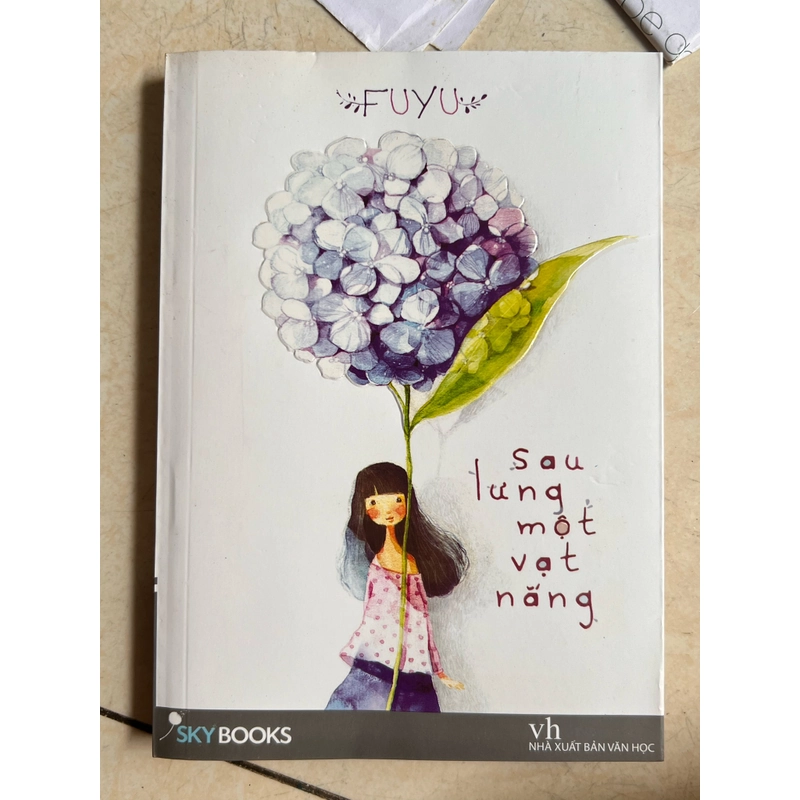 Sau lưng một vạt nắng 499915