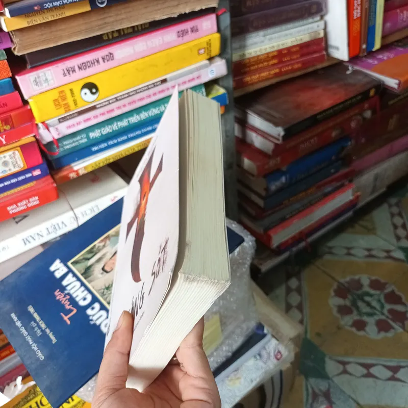 Kẻ Sống Sót - Sharon Bolton 739205