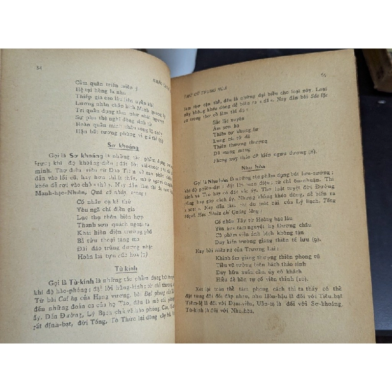 Khảo luận về thơ cũ trung hoa - Phạm Thế Ngũ 478042