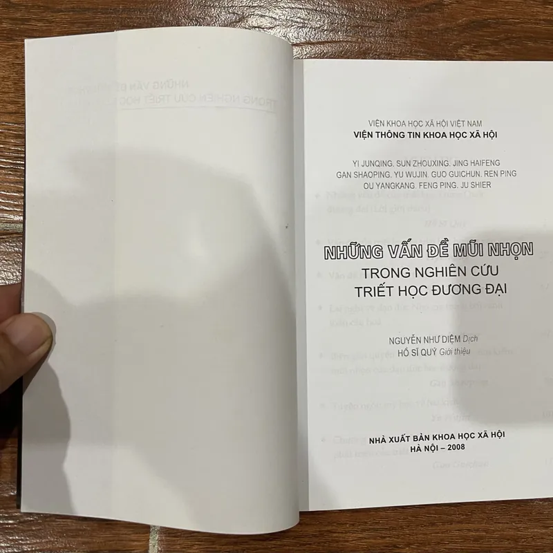 Những vấn đề mũi nhọn trong nghiên cứu triết học đương đại (8) 577025