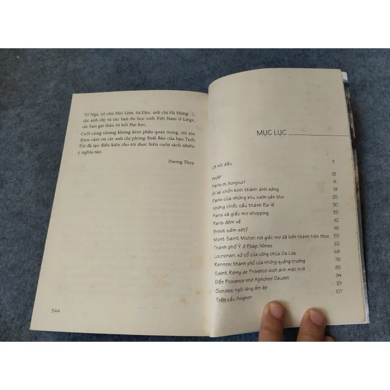 VENISE VÀ NHỮNG CUỘC TÌNH GONDOLA - DƯƠNG THỤY 718932