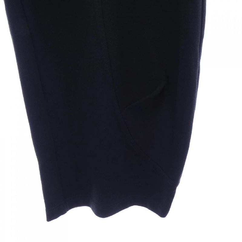 Trunk TRUNK RSLEA-14360 Quần - Hàng hiệu Authentic 814151