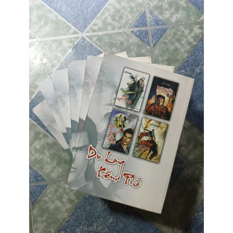 Du Long Kiếm Thổ ( 7 tập) - Cổ Long 992761