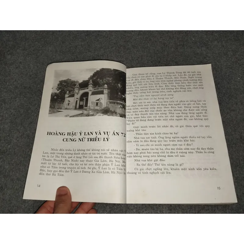 BÍ SỬ HẬU CUNG 698983