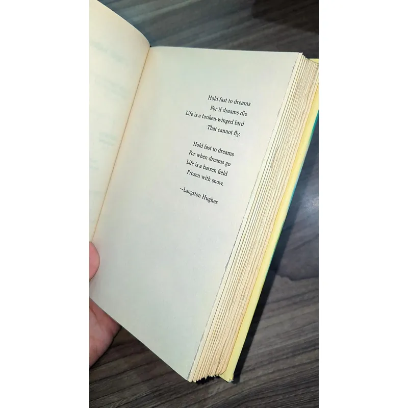 Jacqueline Woodson
- Brown Girl Dreaming (bìa cứng, bản thủ công siêu hiếm) 723298