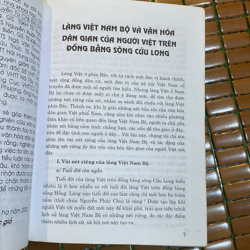 VĂN HÓA DÂN GIAN VIỆT NAM, NHỮNG PHÁC THẢO, XUẤT BẢN NĂM 2003 526412