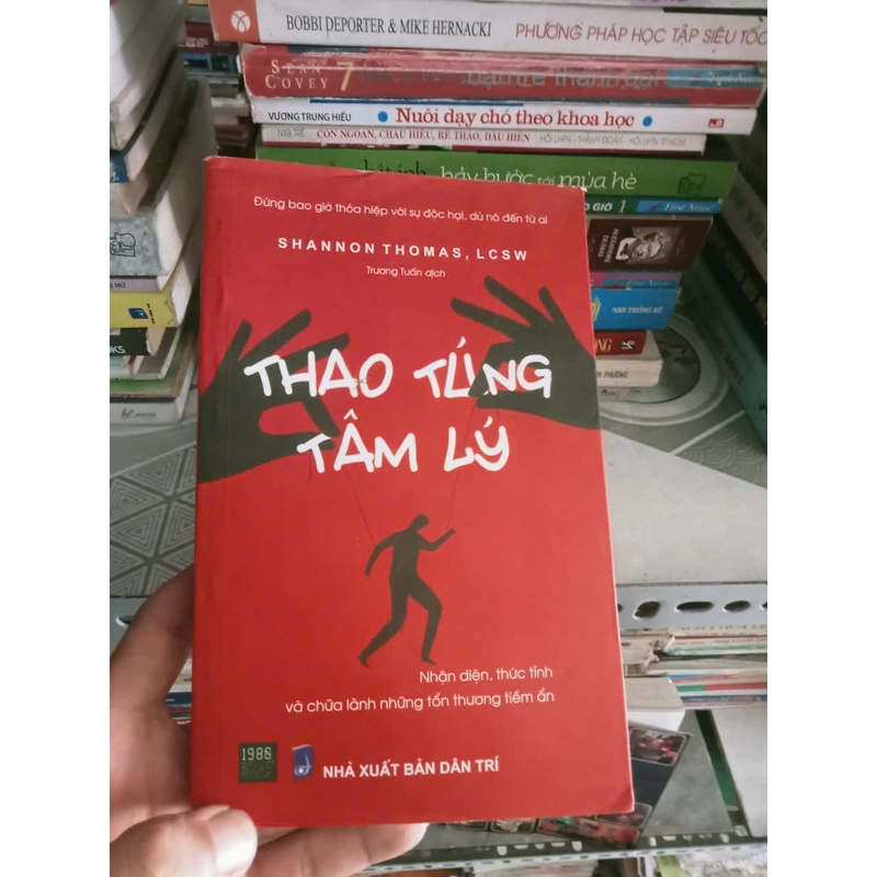 Thao túng tâm lý 353712