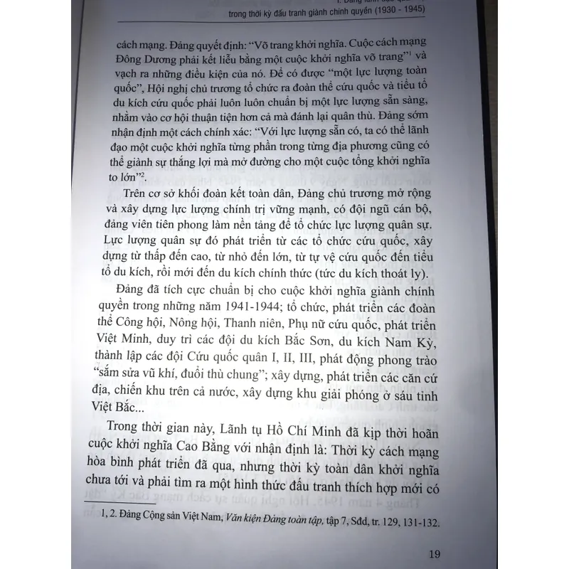 Tổng kết Đảng lãnh đạo quân sự và quốc phòng trong Cách mạng Việt Nam 1945-2000 708138