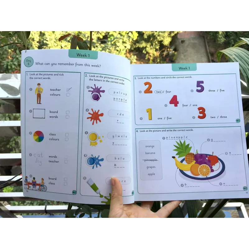 Sách - 5 words a day giấy bóng tặng audio 739678