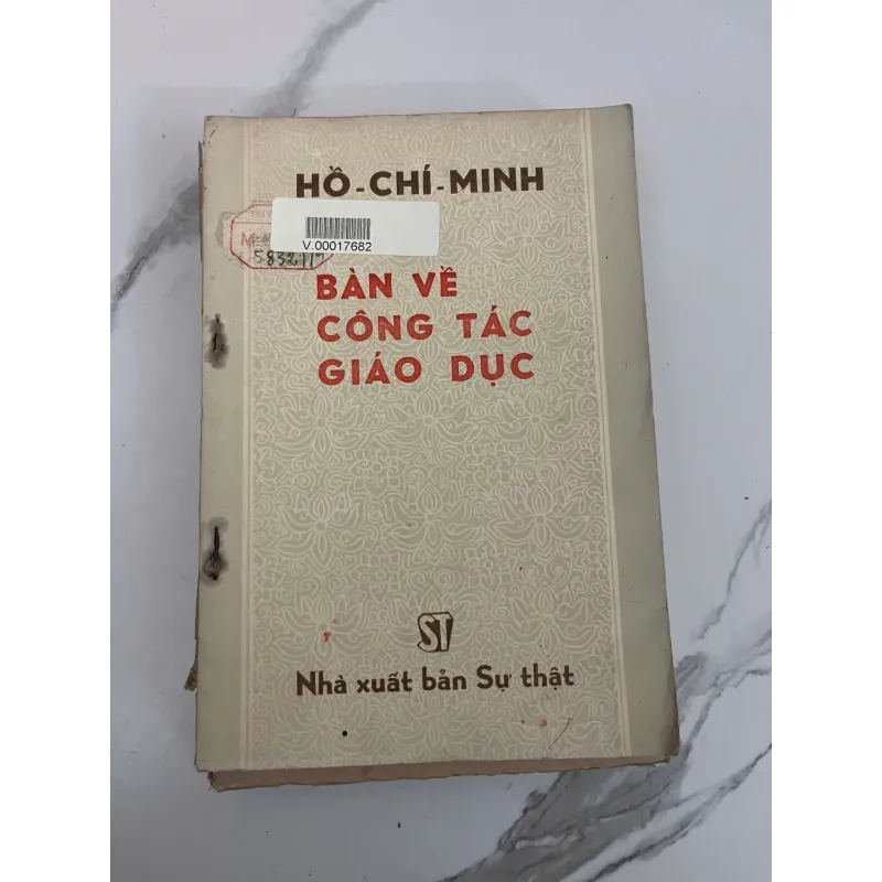 Bàn Về Công Tác Giáo Dục - Hồ Chí Minh 926539